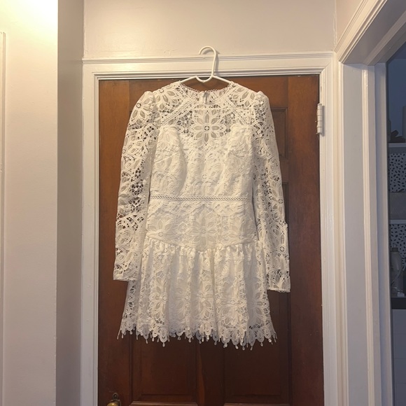 ML MONIQUE LHUILLIER EMBROIDERED LACE MINI DRESS - Picture 4 of 6